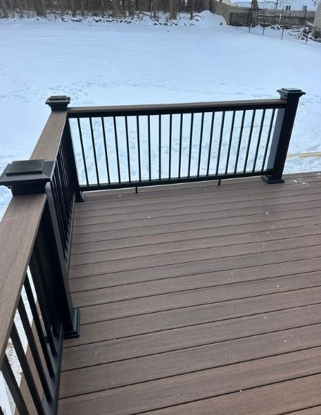 Deck (7)
